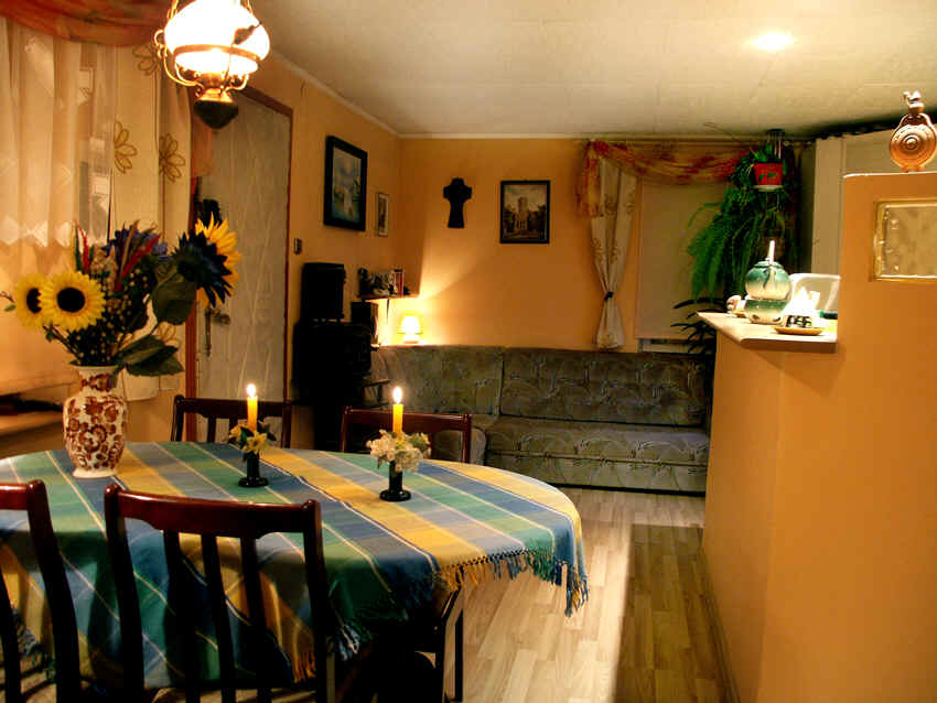 jadalnia wypoczynek barek.jpg (678662 bytes)